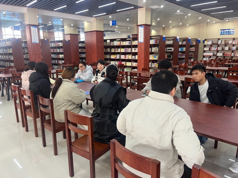 坚守岗位护平安 暖心服务伴复习——图书馆全力做好寒假前各项保障工作