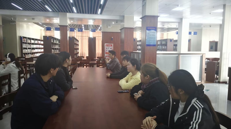 图书馆勤工助学培训会顺利举行--着力提升服务质量